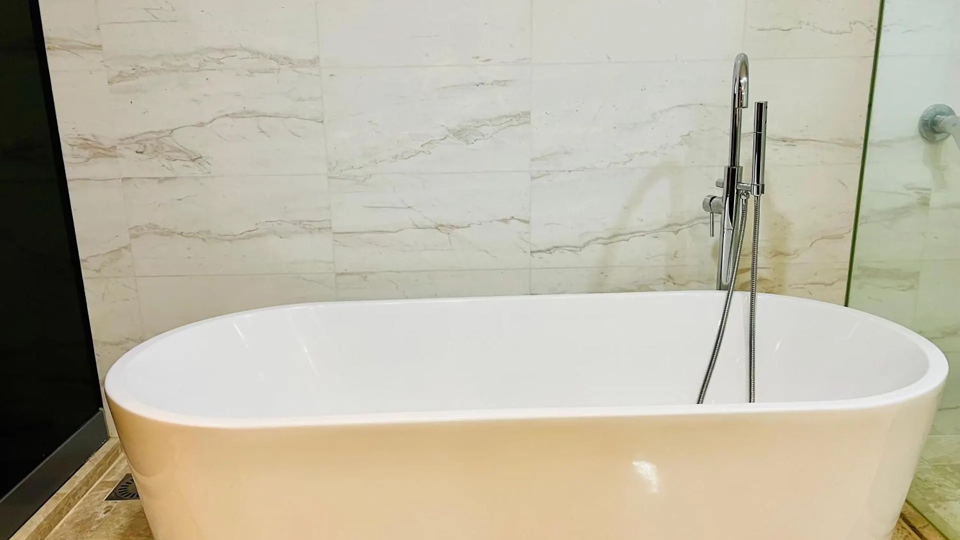 The Platinum Klcc By Castle Home Kuala Lumpur Hotel