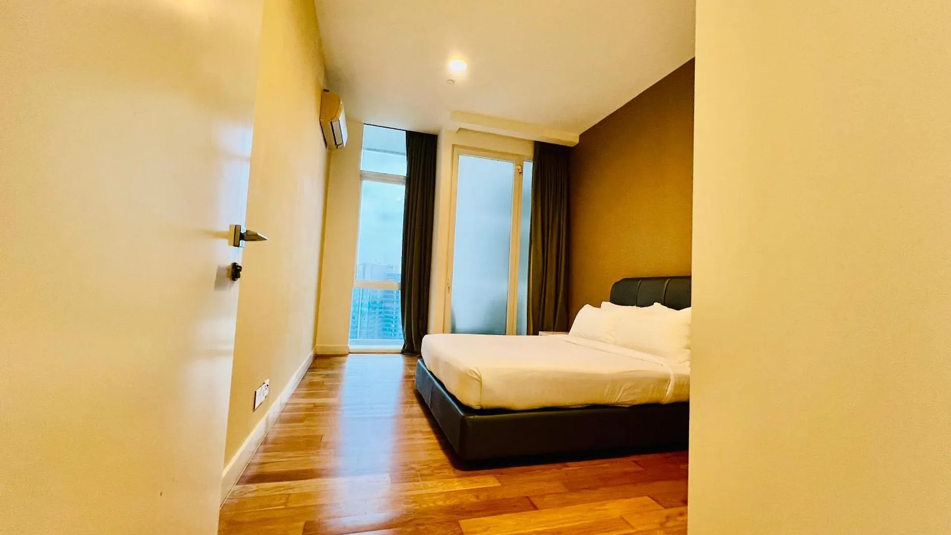 ***** Hotel The Platinum Klcc By Castle Home Kuala Lumpur Malaysia